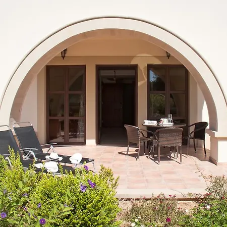 Nesting Solution - And Kouklia
